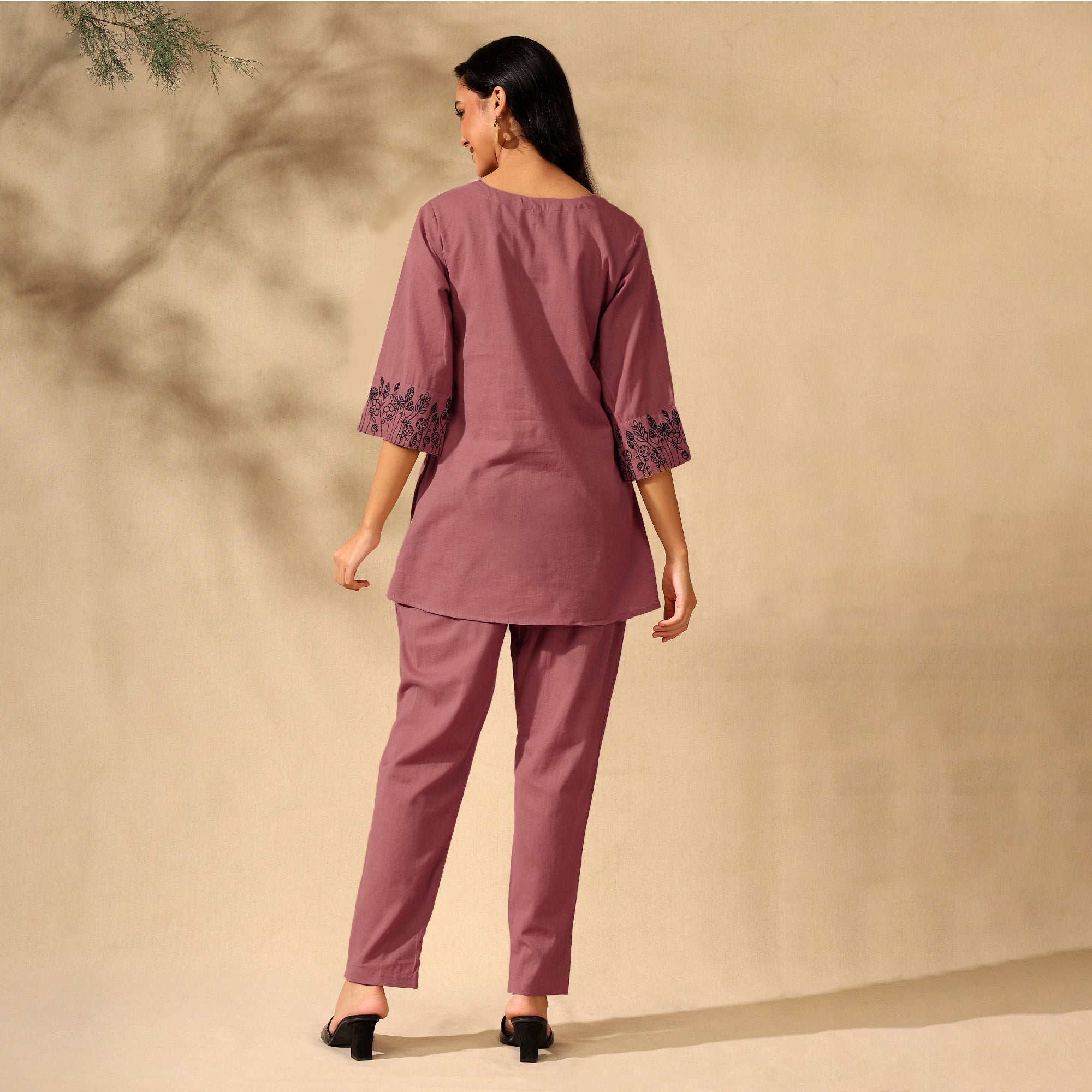 BOTANICAL EMBROIDERED COTTON CORD SET FOR WOMEN | KURTI AND PANTS COORDINATED SET | PINK