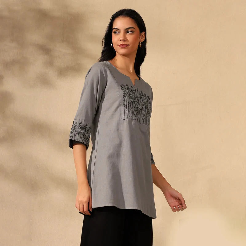 BOTANICAL EMBROIDERED COTTON KURTI FOR WOMEN | PERFECT FEMALE TUNIC FOR EVERYDAY WEAR | GREY Filo Hevis