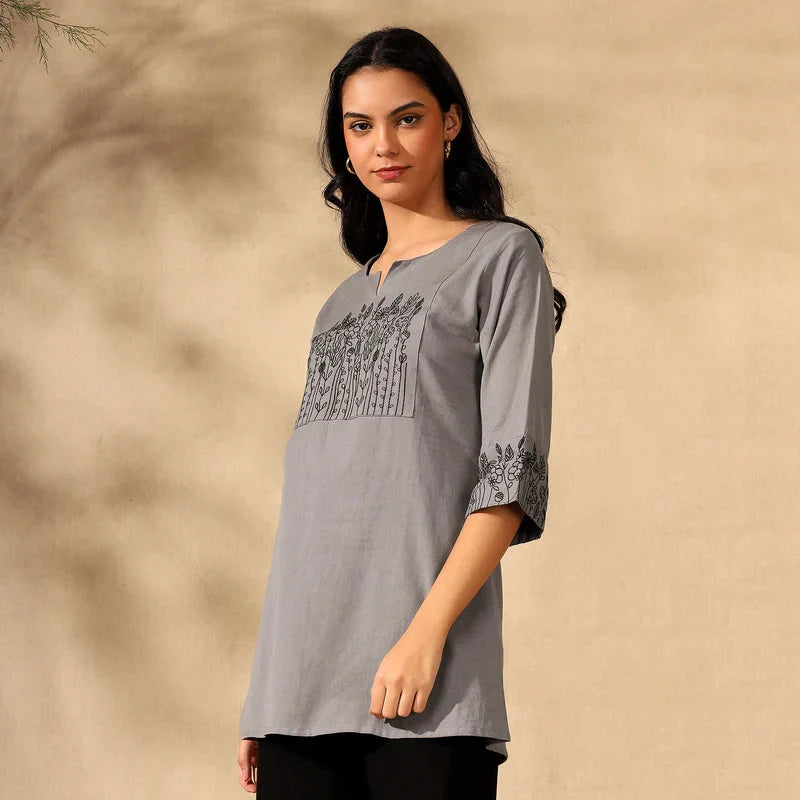 BOTANICAL EMBROIDERED COTTON KURTI FOR WOMEN | PERFECT FEMALE TUNIC FOR EVERYDAY WEAR | GREY Filo Hevis