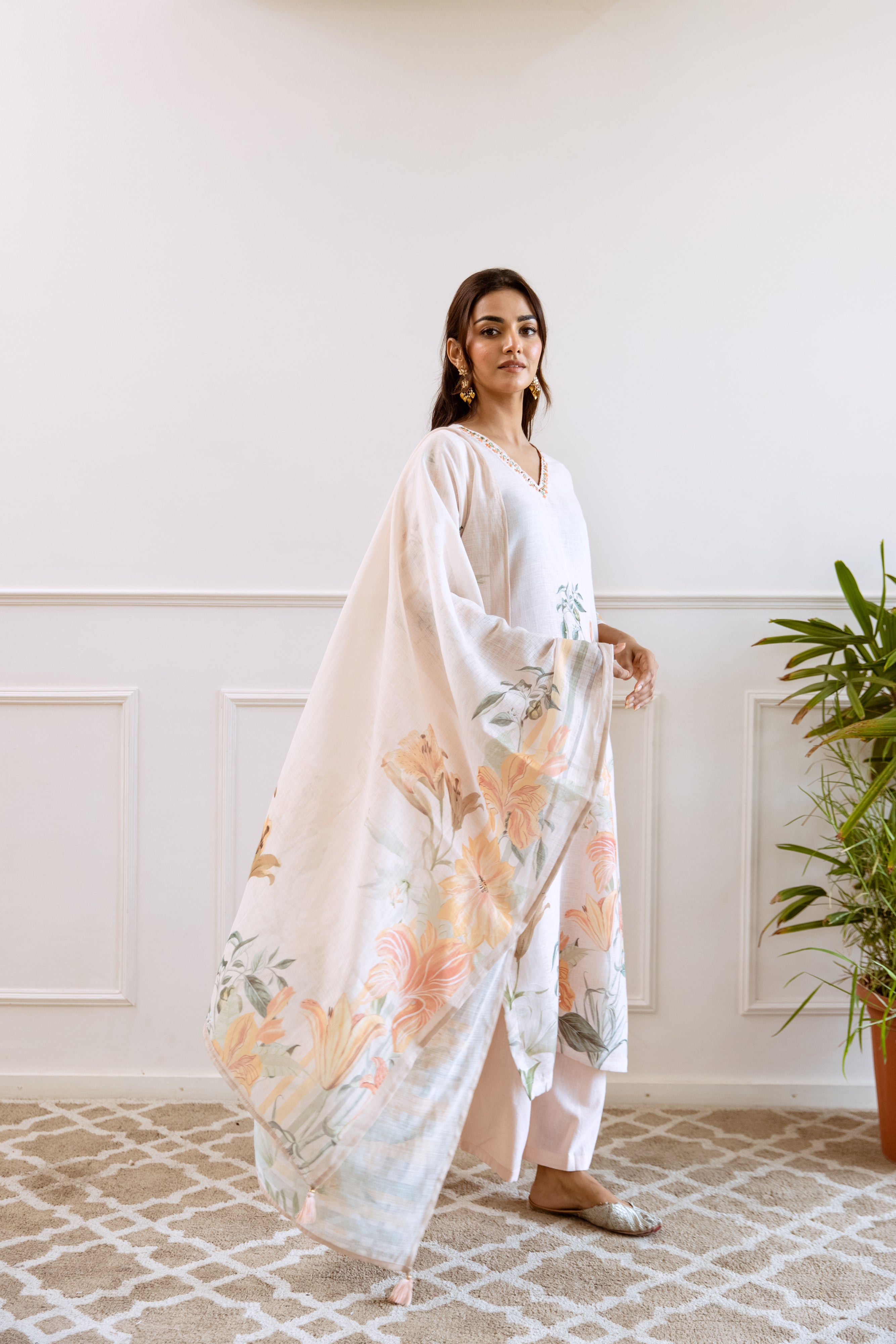 FLORAL PRINTED LINEN STRAIGHT KURTA SET WITH DUPATTA | THREE-PIECE ETHNIC WEAR FOR WOMEN | PLUS SIZE AVAILABLE-Cream