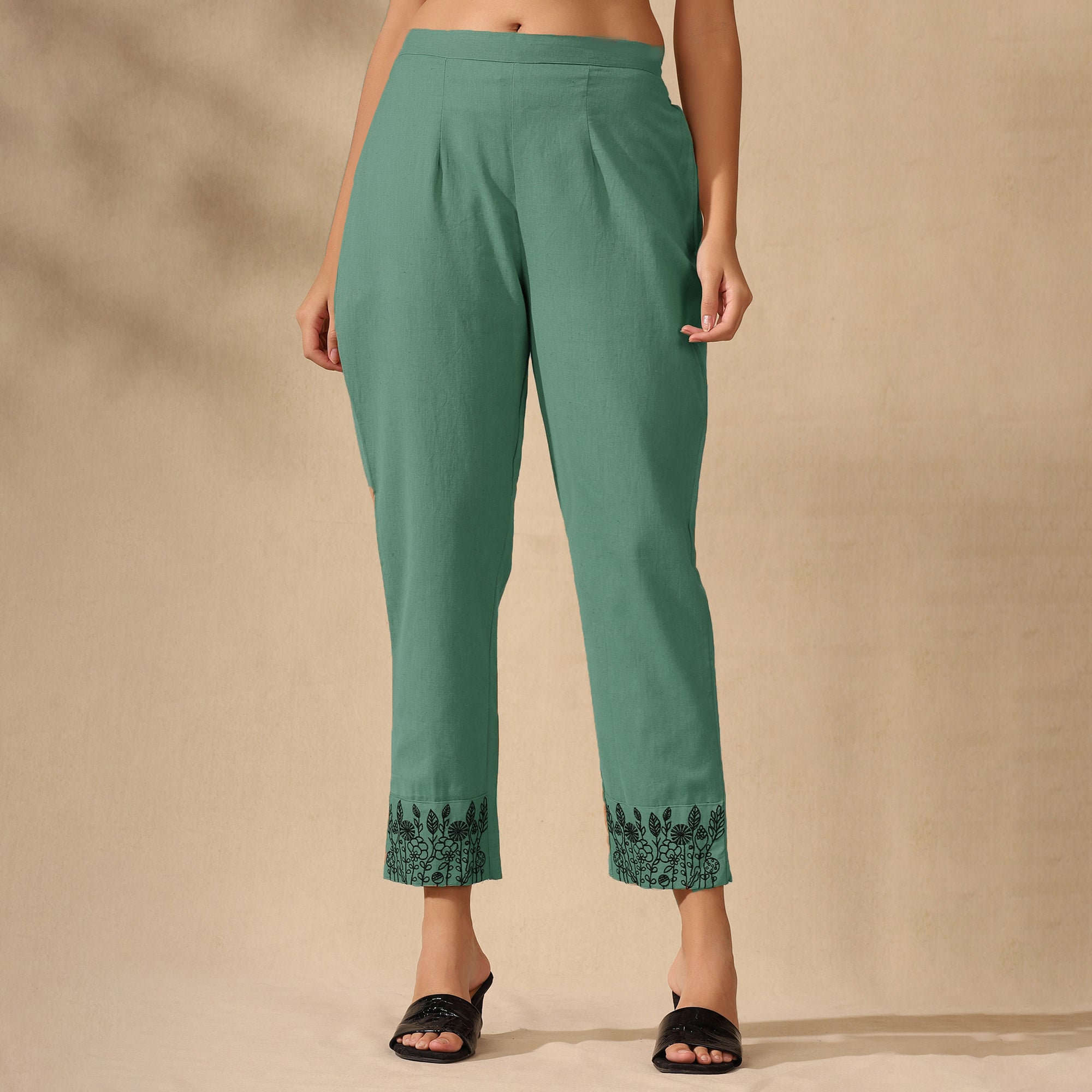 BOTANICAL EMBROIDERED COTTON CORD SET FOR WOMEN | KURTI AND PANTS COORDINATED SET | GREEN