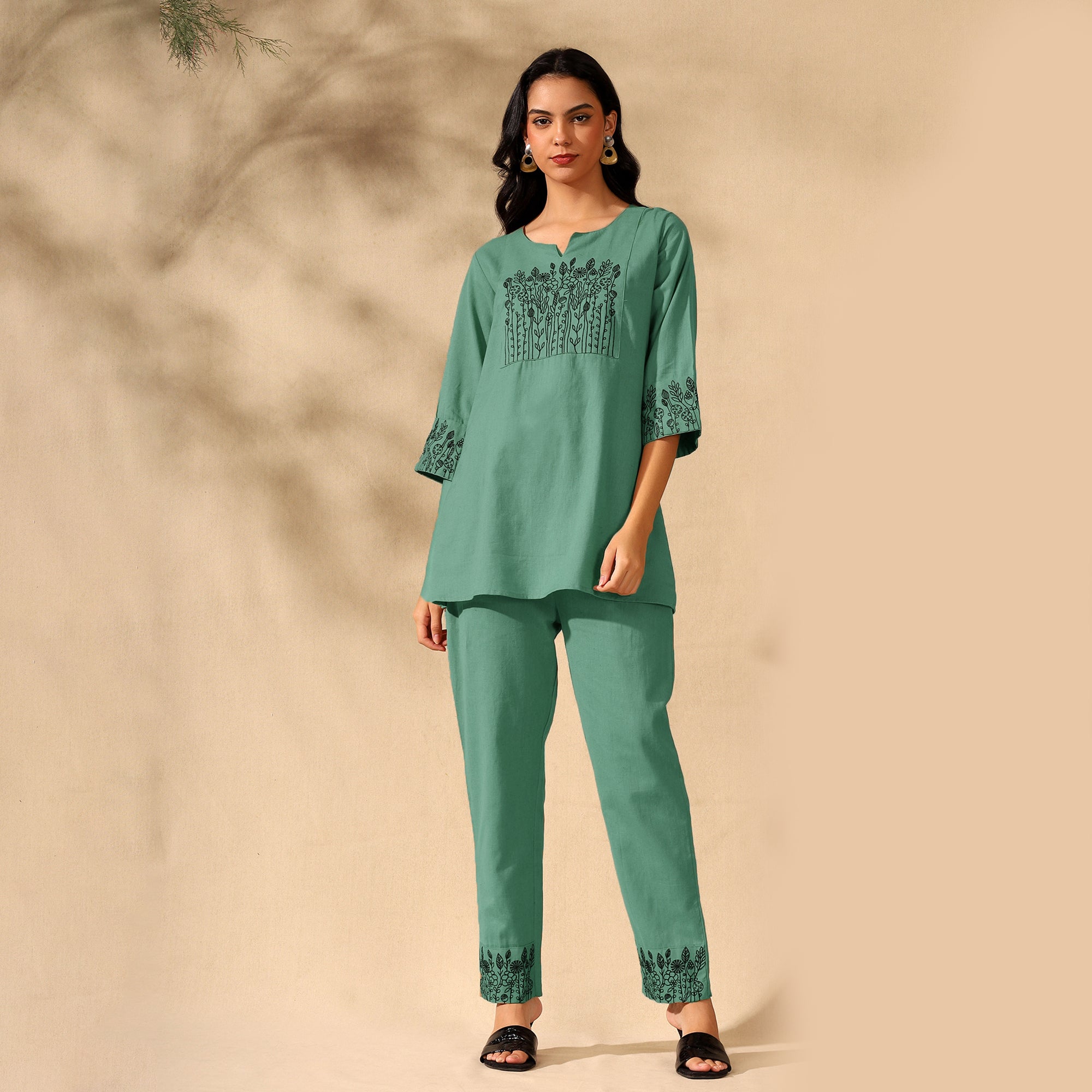 BOTANICAL EMBROIDERED COTTON CORD SET FOR WOMEN | KURTI AND PANTS COORDINATED SET | GREEN