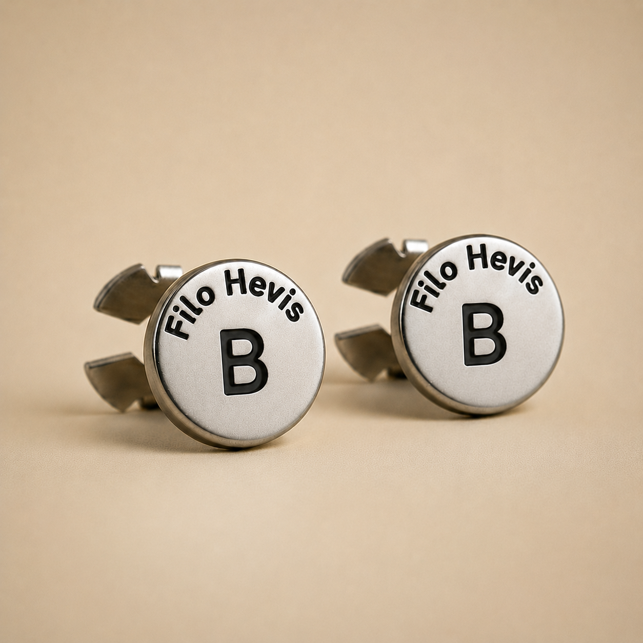 Filohevis Engraved Letter Metal Unisex Cufflinks – B (1 Pair)