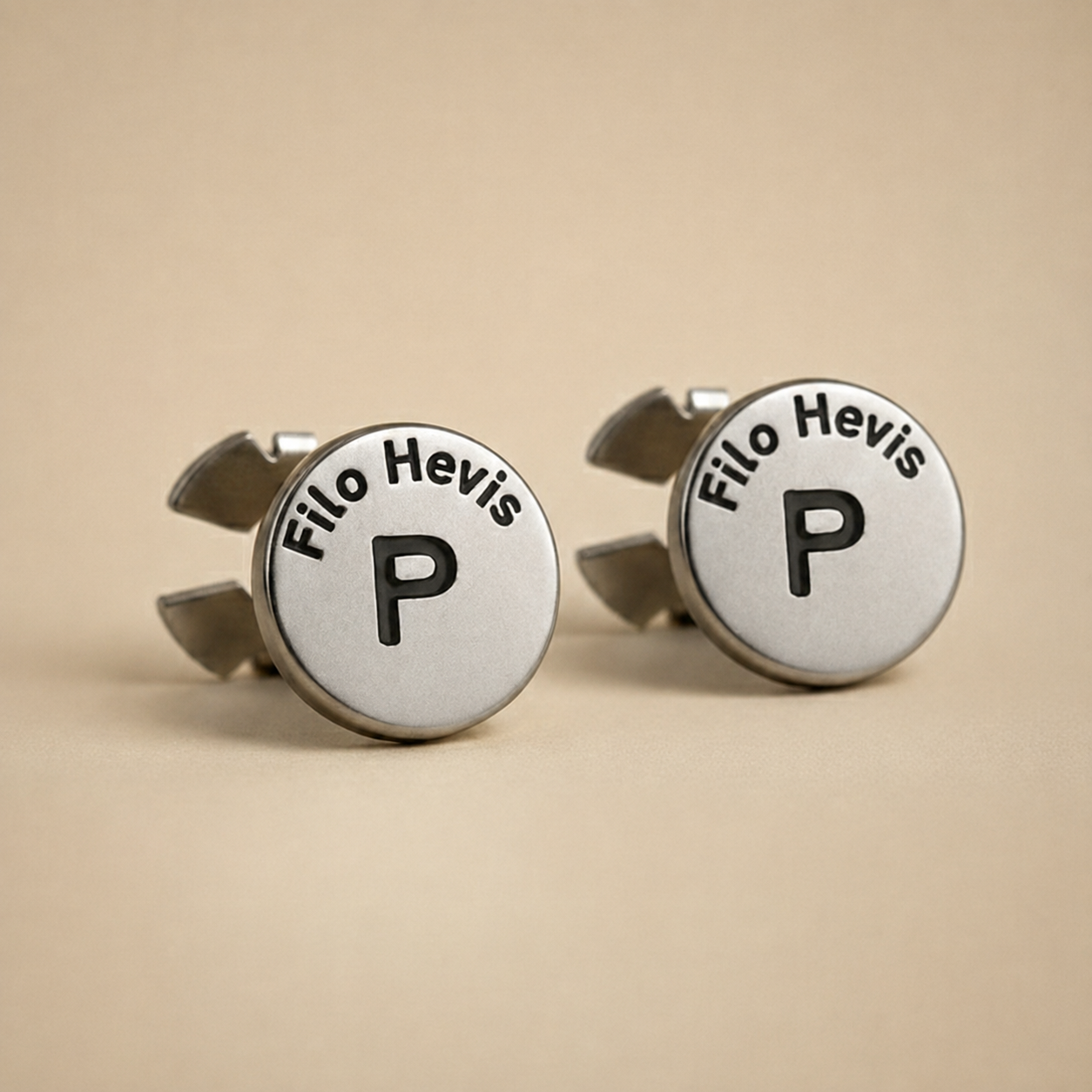 Filohevis Engraved Letter Metal Unisex Cufflinks – P (1 Pair)